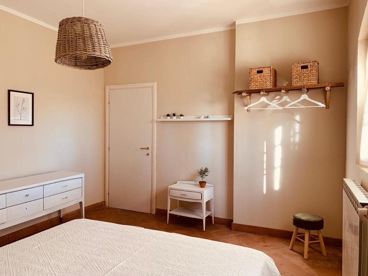 Вилла La Casa Nei Campi Badia Pavese Экстерьер фото